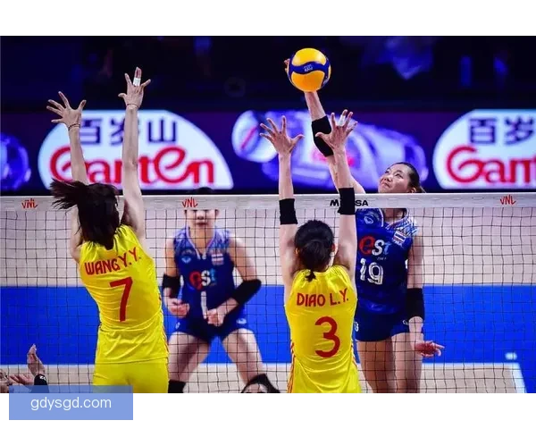 2011女排世界杯中巴巅峰对决中国队逆境拼搏全记录经典回顾一役