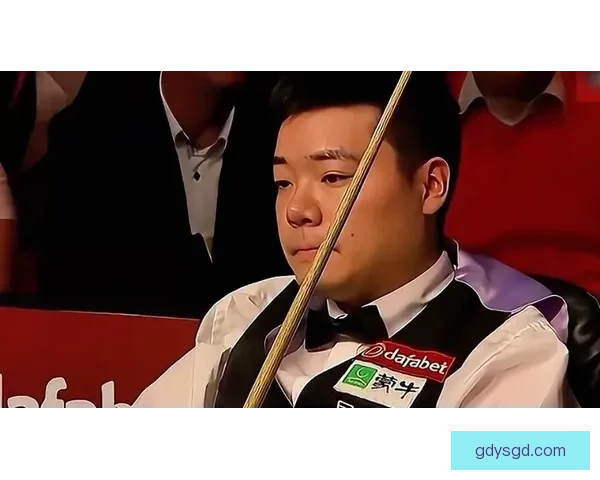 2016年丁俊晖对决罗伯逊巅峰之战见证斯诺克经典时刻传奇瞬间
