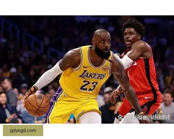 乔治领衔强势对决掘金西部焦点战胜负悬念拉满全场季后赛前瞻风云 乔治领衔强势对决掘金西部焦点战胜负悬念拉满全场季后赛前瞻风云