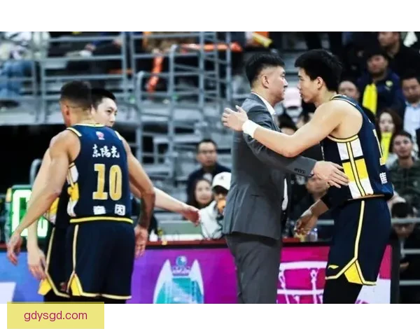 今晚焦点对决辽宁男篮迎战广州强强碰撞引爆赛场全力争胜看点十足 今晚焦点对决辽宁男篮迎战广州强强碰撞引爆赛场全力争胜看点十足